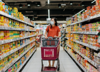 How Late is the Closest Grocery Store Open