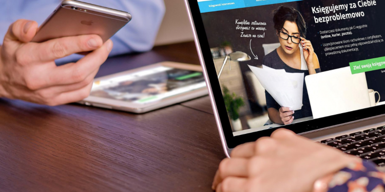 Task management software