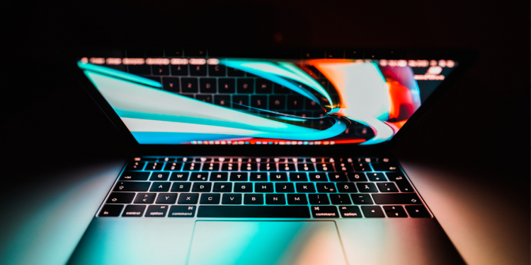 gaming on Macbook air