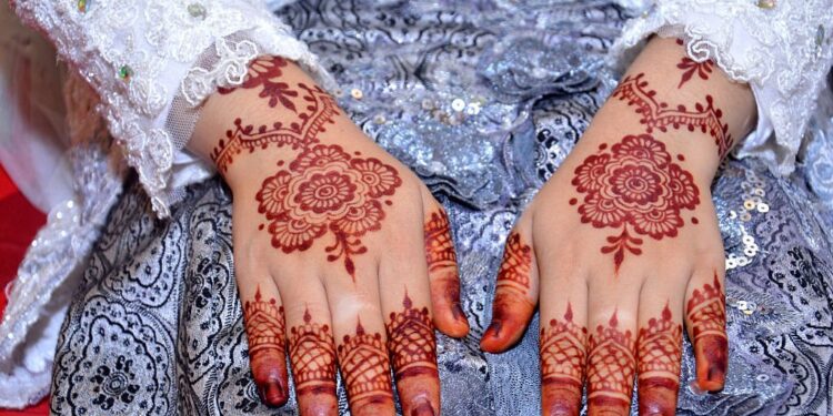 royal front hand mehndi designs